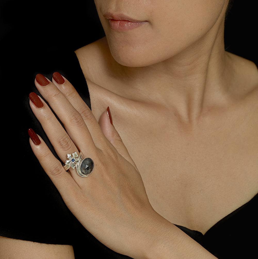 Taman Sari Ring - Reva Jewellery