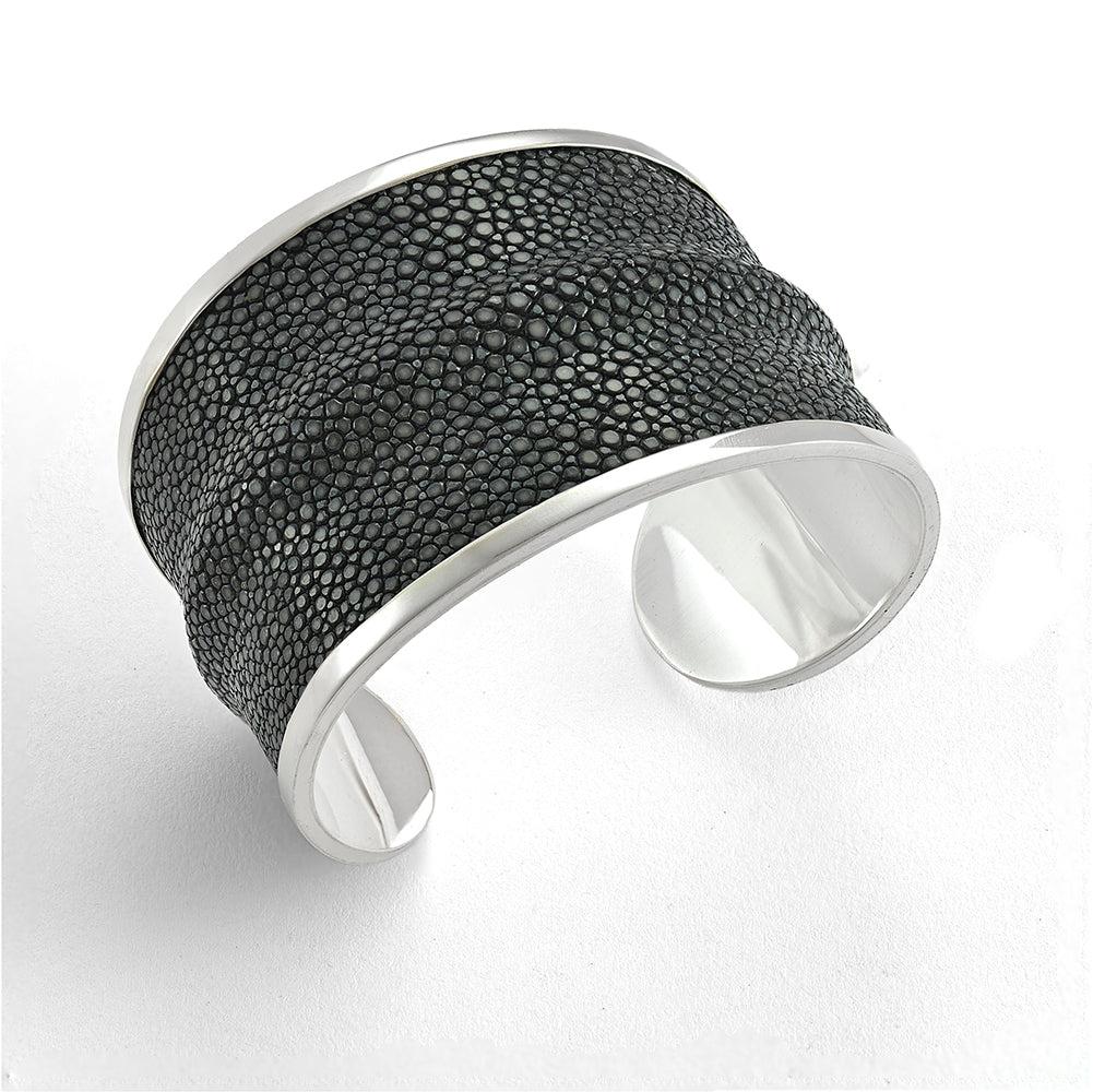 Sting Cuff 50 - Reva Jewellery