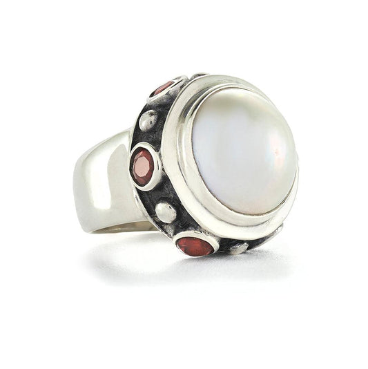 Li Mabe Ring