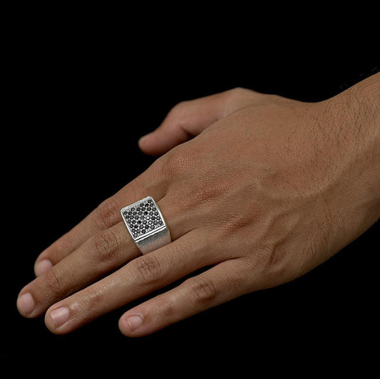 Amari Ring Black - Reva Jewellery