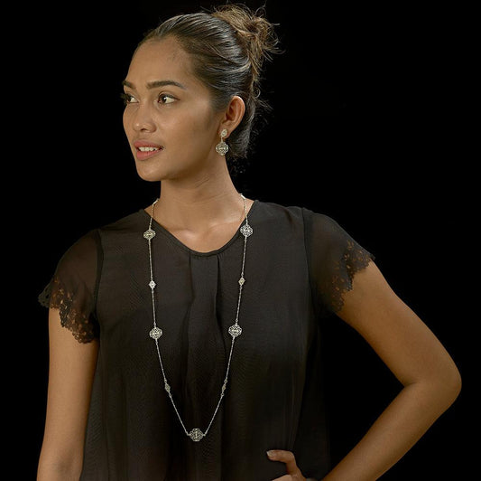 The Fleur De Lys Necklace - Reva Jewellery